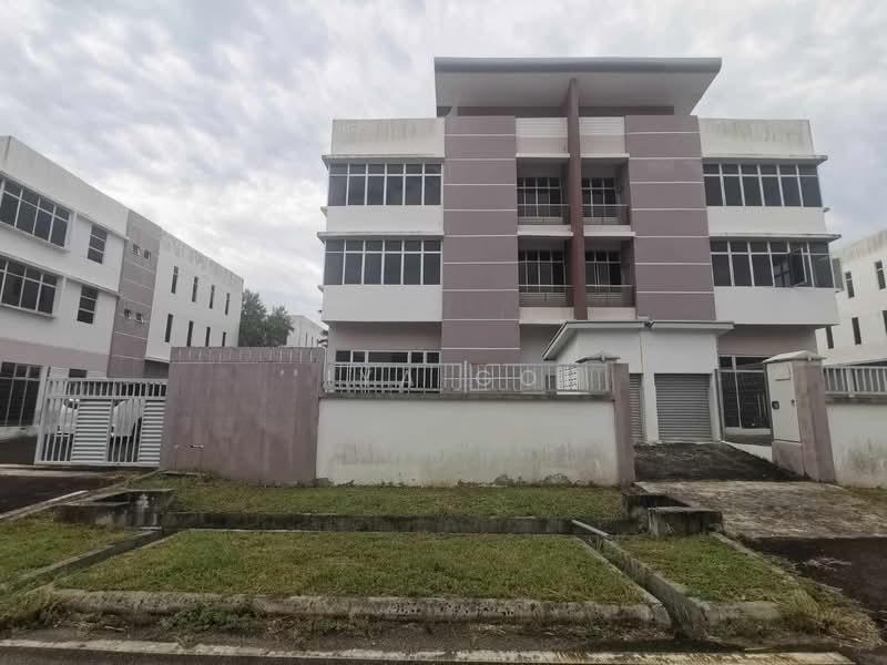 iParc @ Tanjung Pelepas - 1