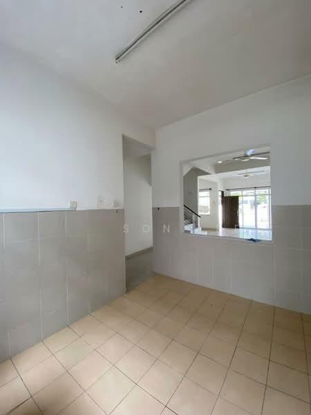 Cassis, Kota Emerald West - 4