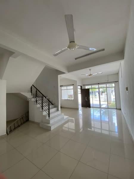 Cassis, Kota Emerald West - 2