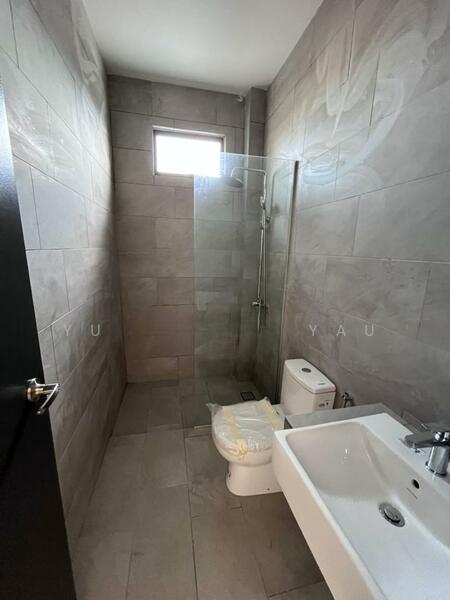 TAMAN PENGKALAN IMPIAN - 4