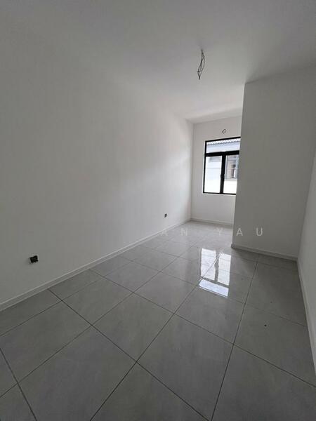 TAMAN PENGKALAN IMPIAN - 3