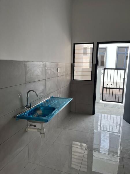 TAMAN PENGKALAN IMPIAN - 2