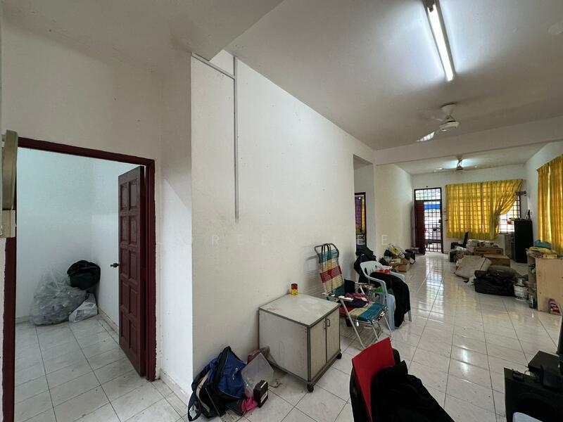 Taman Permai Kulai Single Storey Corner House 22 x 65 (+21ft) ,3 Rooms - 2