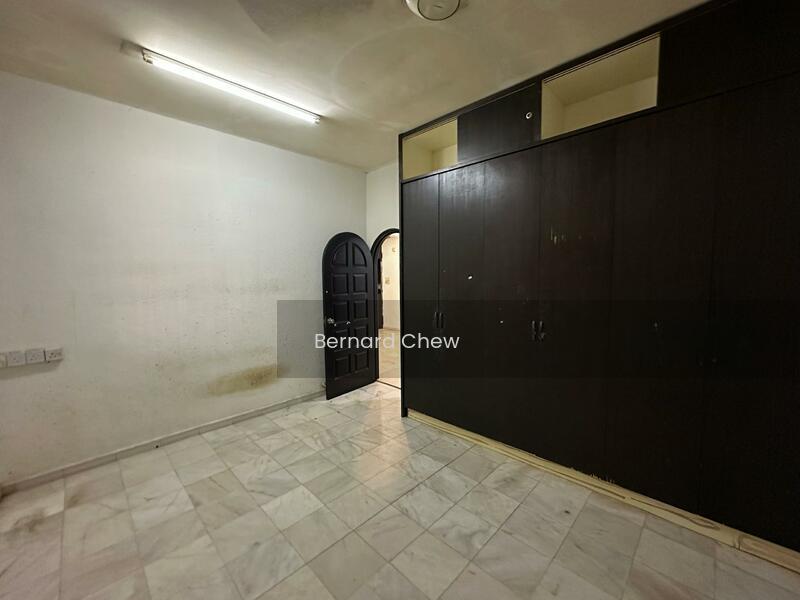 Taman Iping Batu Maung Single Storey Semi D - 5