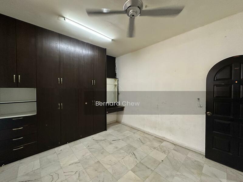 Taman Iping Batu Maung Single Storey Semi D - 1