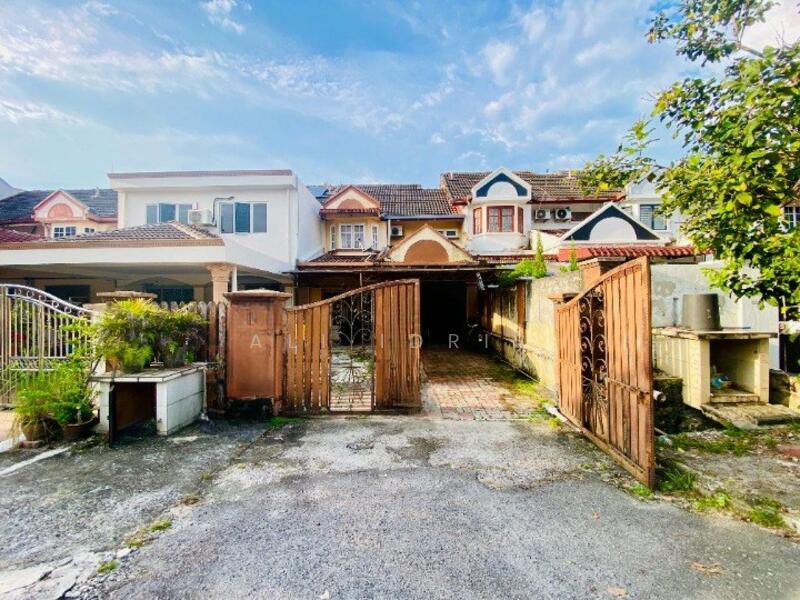 Bandar Tun Hussein Onn, Cheras - 1