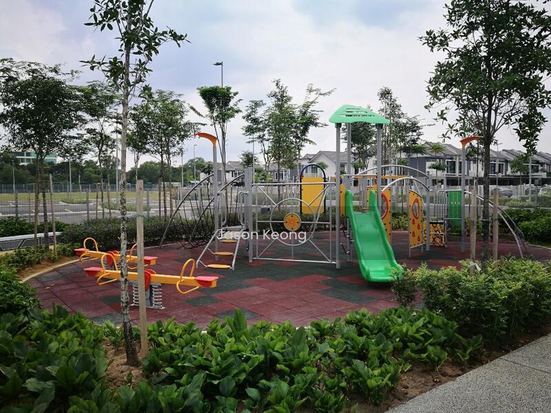 Lakeside Residences - 5