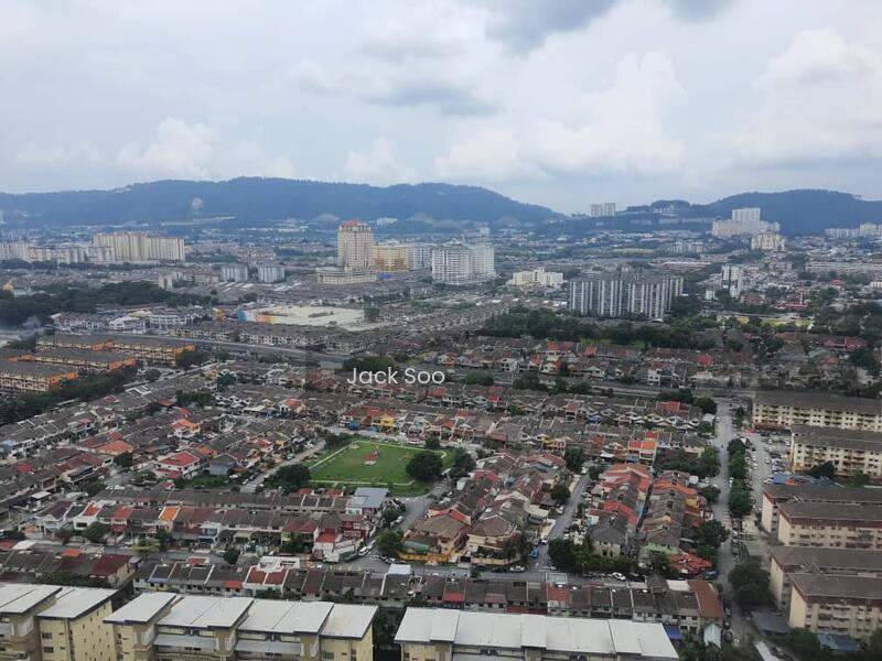 Axis Residence - 4