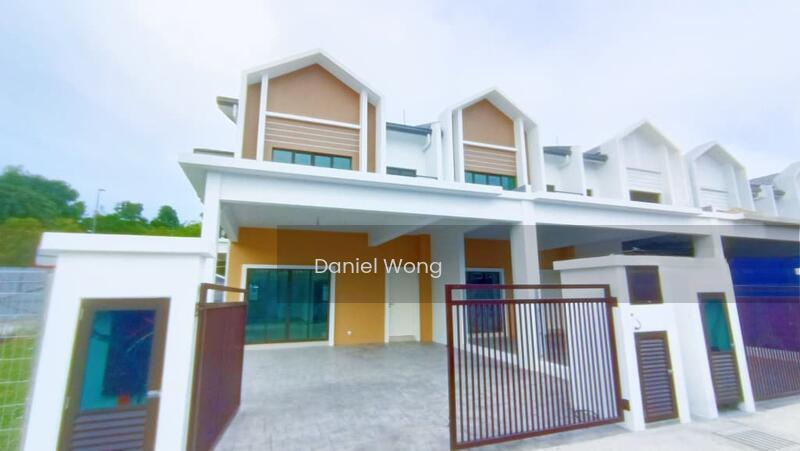 New Seri Kembangan Equine terrace near MRT station, aeon, Cyberjaya - 1