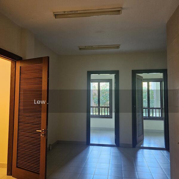 Taman Duta - 4