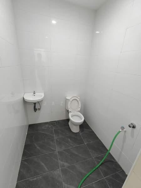 Taman Ungku Tun Aminah - 5