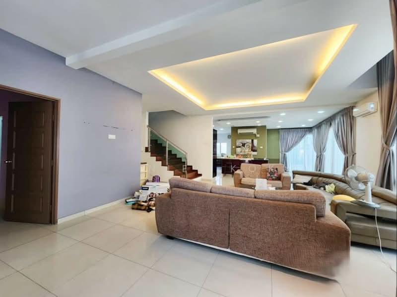 RM1.3m! 40x82.5ft! 4R4B! Facing Open & Renovated Bandar Parkland Klang 2 Sty Semi D House for Sales - 2