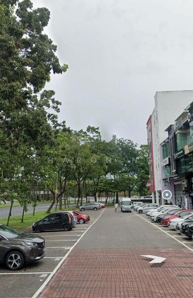 Danga Utama @ Shoplot - 1