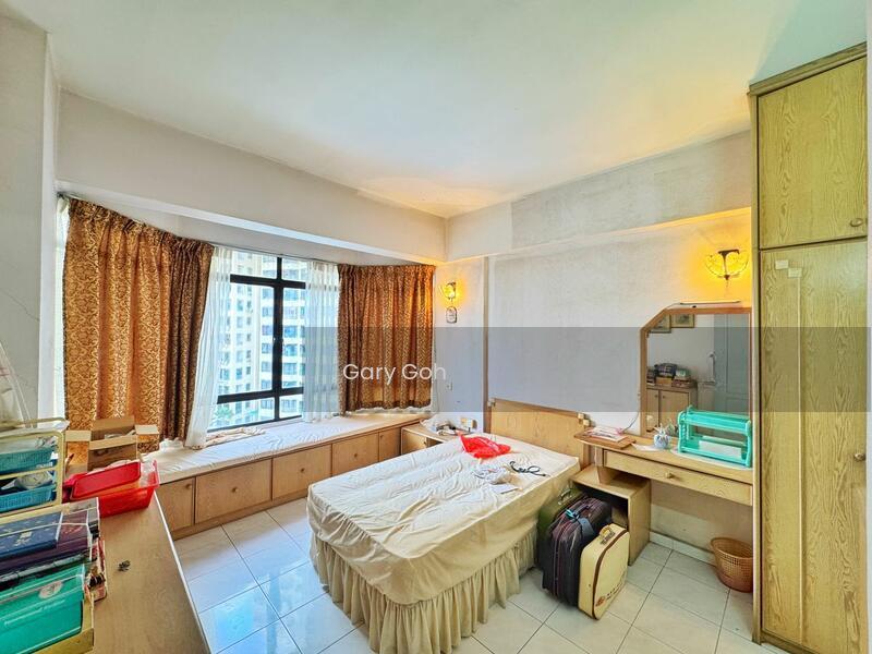 Sunny Ville Condominium - 3