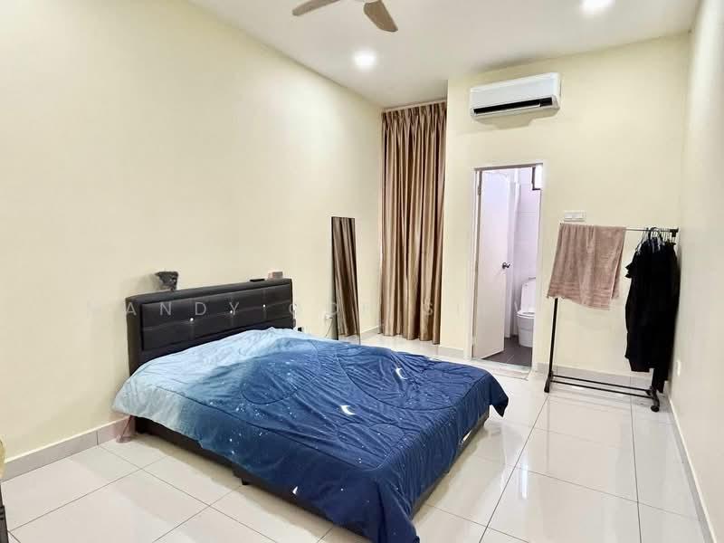 Rini Heights - 2