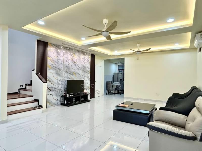 Rini Heights - 3