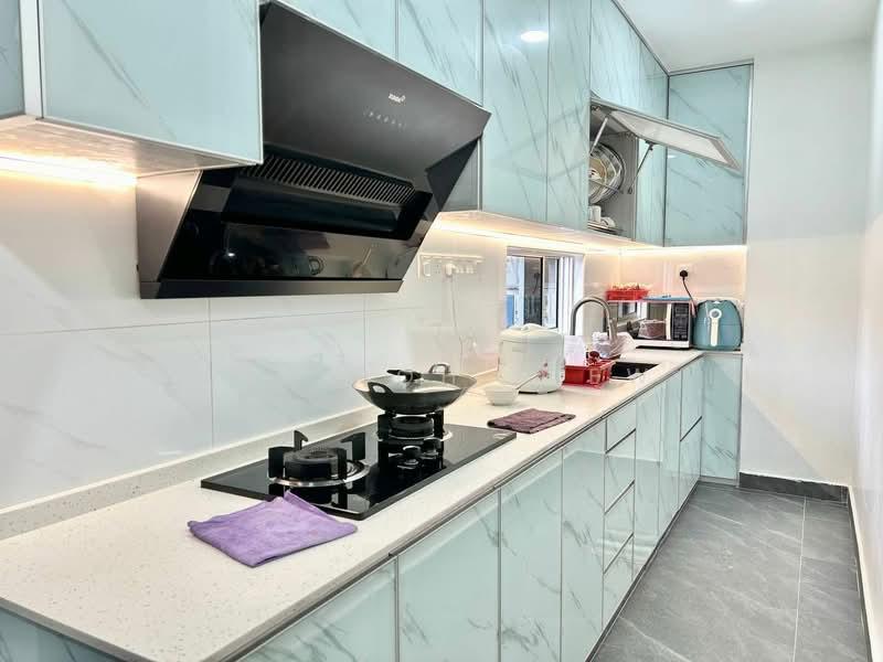 Rini Heights - 4