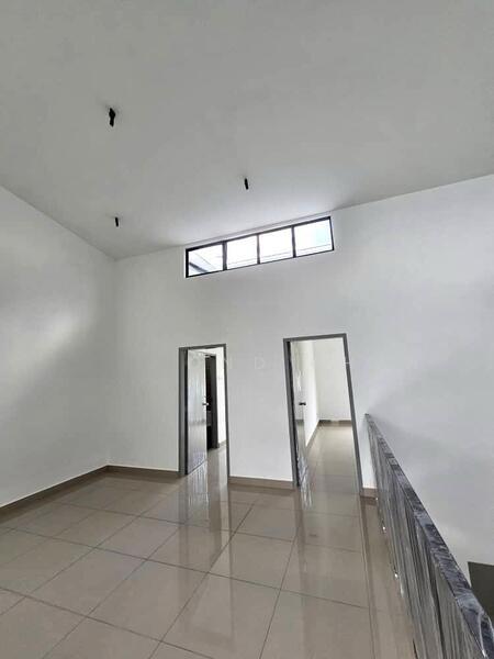 Ponderosa Callista - 4