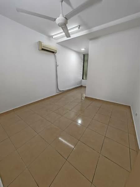 Laman Rimbunan - 5