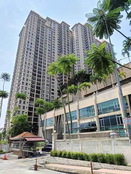 Royal Domain Sri Putramas 2 - 1