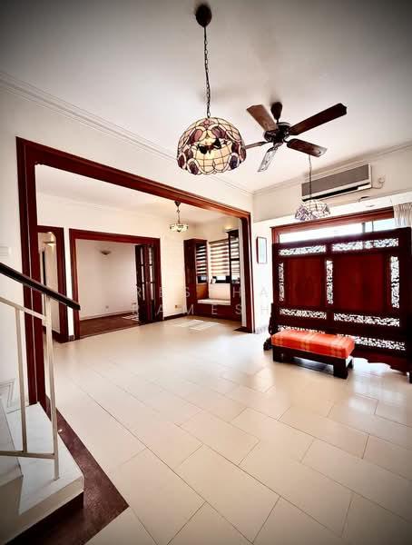 Sri York Condominium - 1