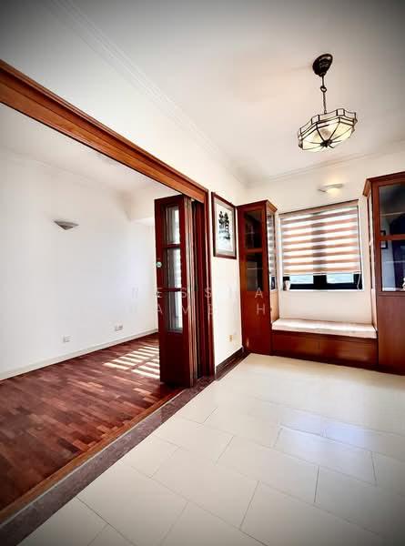 Sri York Condominium - 2