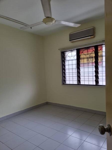 Subang Perdana Goodyear Court 2 - 3