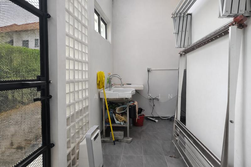Ukay Perdana - 5