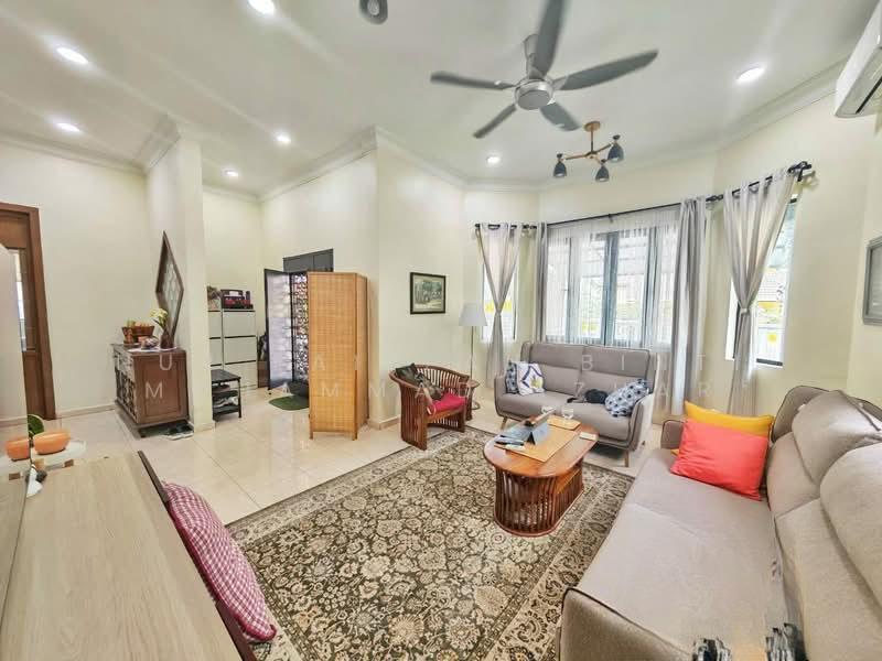 Kampung Stulang - 2