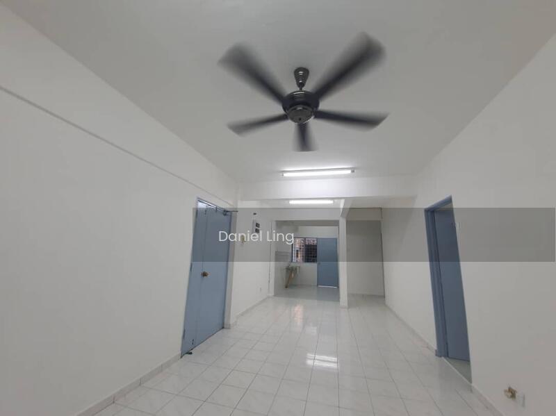 Lily & Jasmine Apartment - 3