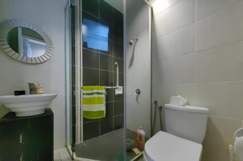 Setia Alam - 3 Storey Bungalow - 5