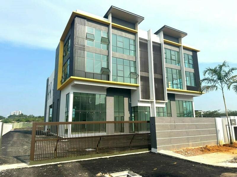 Semi-D Factory for Sale at Cipta 3A Sepang - 1