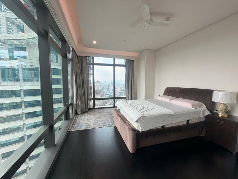 Four Seasons Place - 3