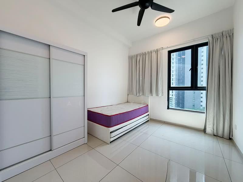 Waterside Residence - 3