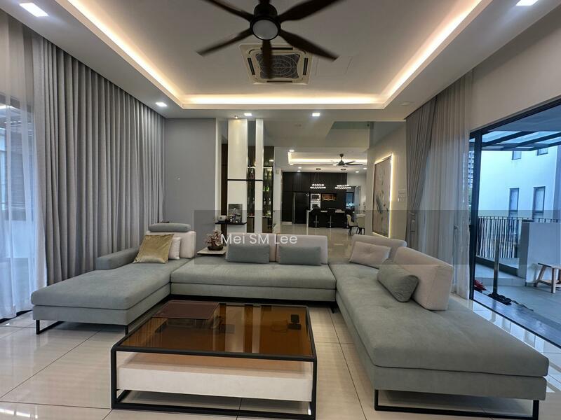 Twin Palms @ Sungai Long - 1