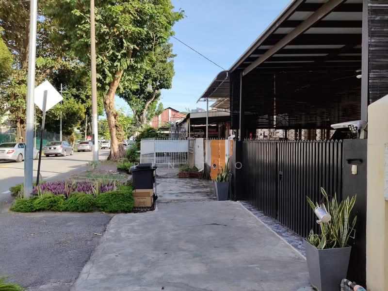 2 Storey Terrace, Dhoby Ghaut, Georgetown, Penang. - 2