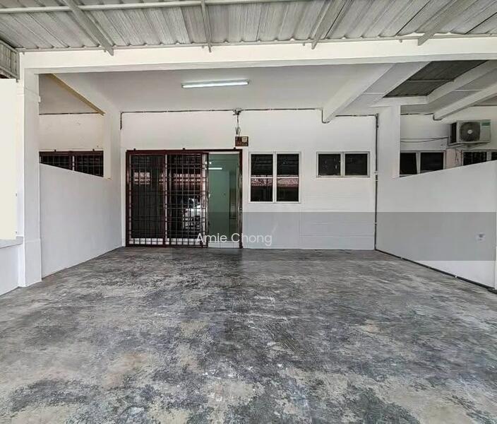 TAMAN METRO PENGKALAN - 1