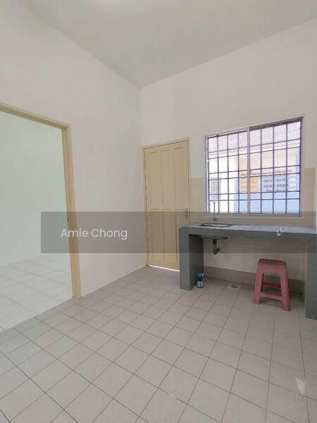 TAMAN METRO PENGKALAN - 4