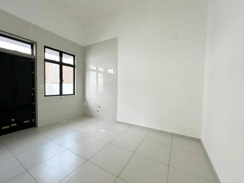 BANDAR PUTRA KULAI (1B03 ARCELA) - 5
