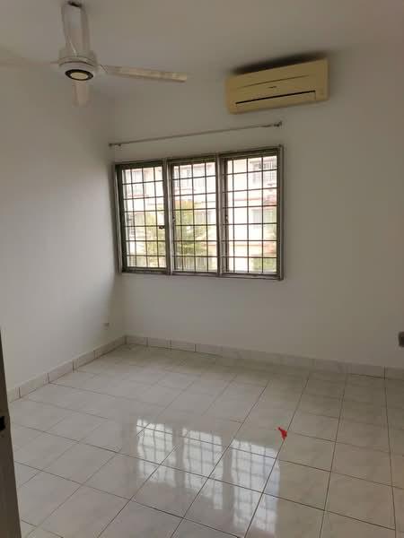 SD Tiara Apartment - 4