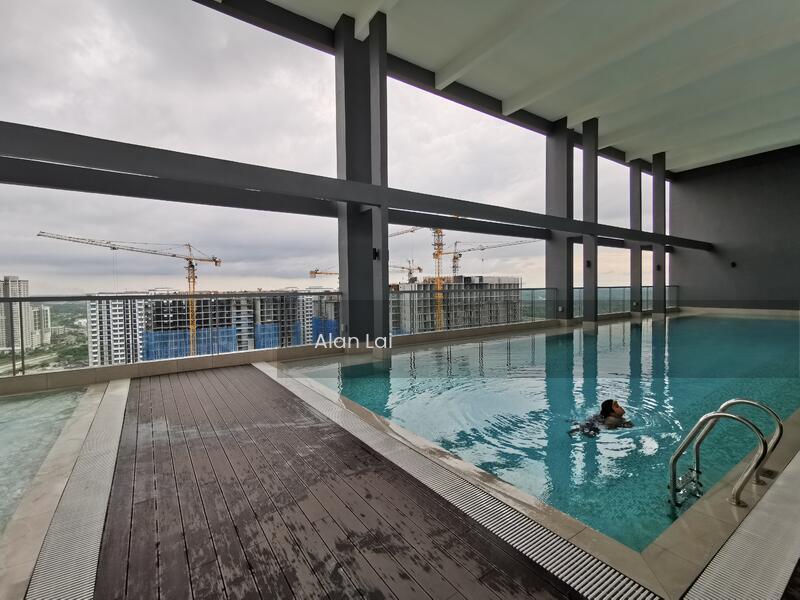 Lakefront Residence - 1