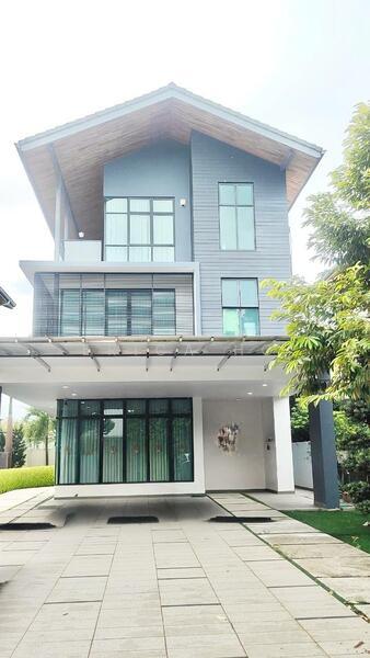 Senibong Cove - Isola Grandeur - 1