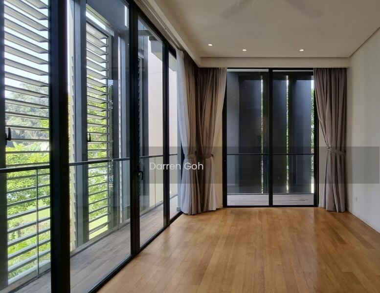 338 U Thant - 5