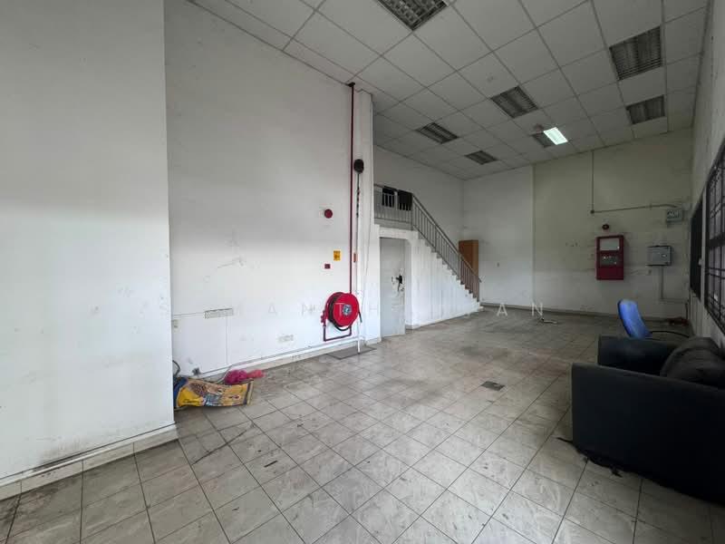 Desa Plentong Industrial Park - 4