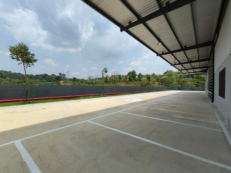 Gelang Patah Detached Factory For Sale - 1