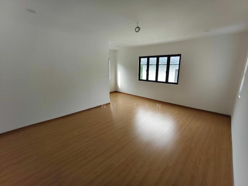 Bungalow at Taman Equine - 3