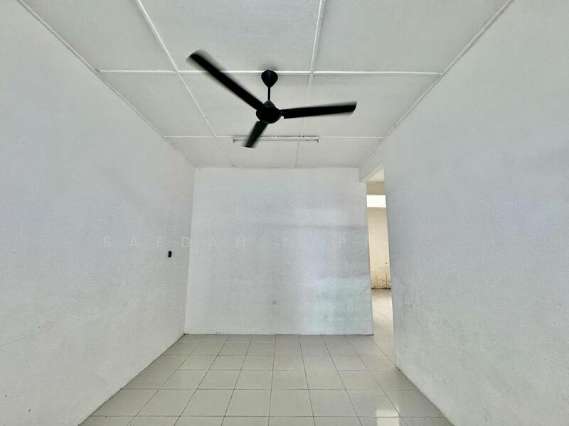 Taman Maju, Parit Raja - 2