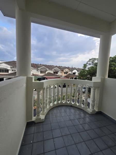 Taman Maju 2 - 5