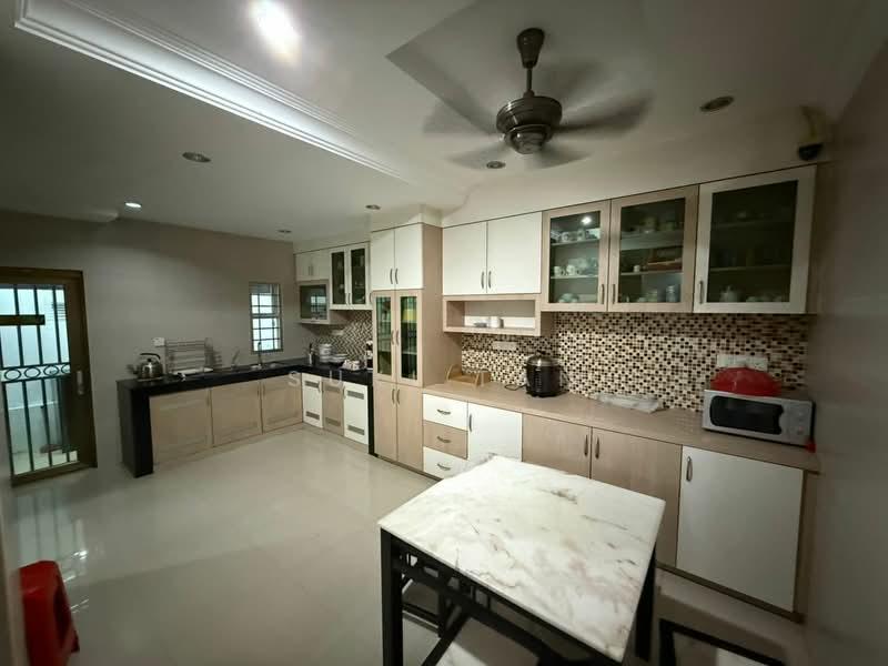 Bandar Menjalara - 2