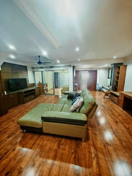 Bandar Menjalara - 1